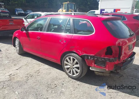 2013 Volkswagen Jetta Sportwagen 2.5L Se from USA, damaged, VIN 3VWPP7AJ5DM689141